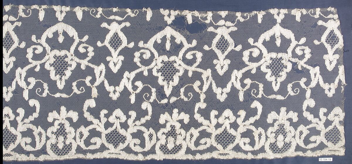 Flounce, Machine net, Spanish, Granada