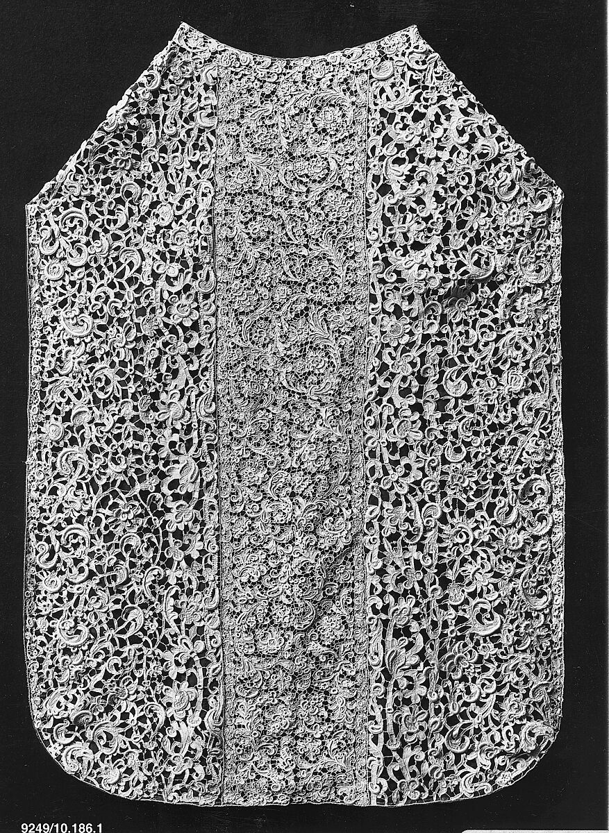 Chasuble of needle lace | Italian, Venice | The Metropolitan