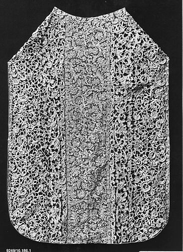 Chasuble of needle lace