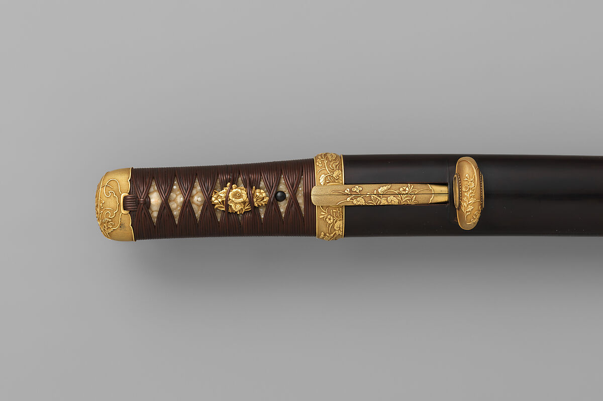 金魚子地秋草図金具合口拵・付銀刀 Blade and Mounting for a Dagger (<i>Tantō</i>), Fittings and blade by 宮田信清 Miyata Nobukiyo (Japanese, Kyōto 1817–1884 Edo (present-day Tokyo)), Steel, silver, copper, copper-gold alloy (<i>shakudō</i>), gold, ray skin (<i>same</i>), baleen, lacquer, Japanese