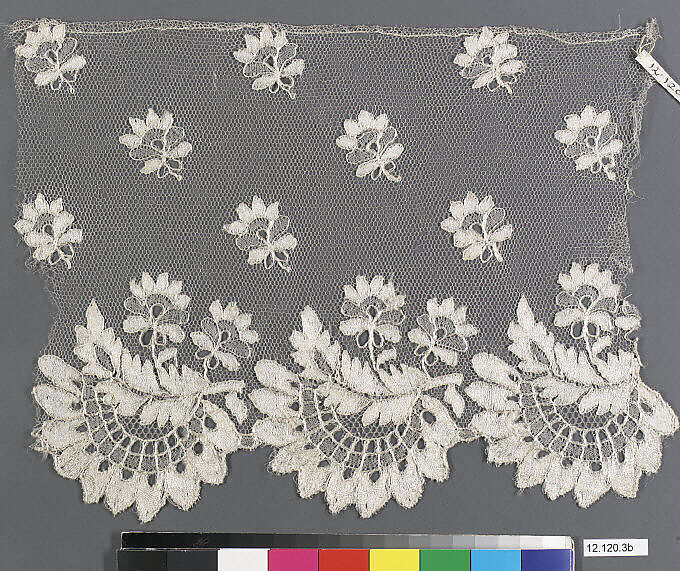 Flounce (part of a wedding veil), Bobbin lace, Spanish 