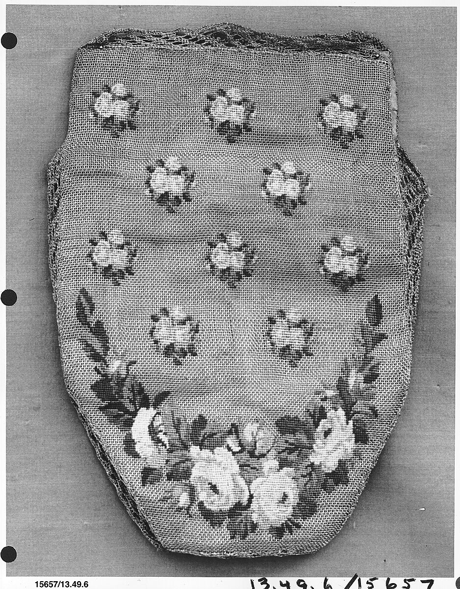 Reticule, Petit point embroidery on gilt canvas, British 
