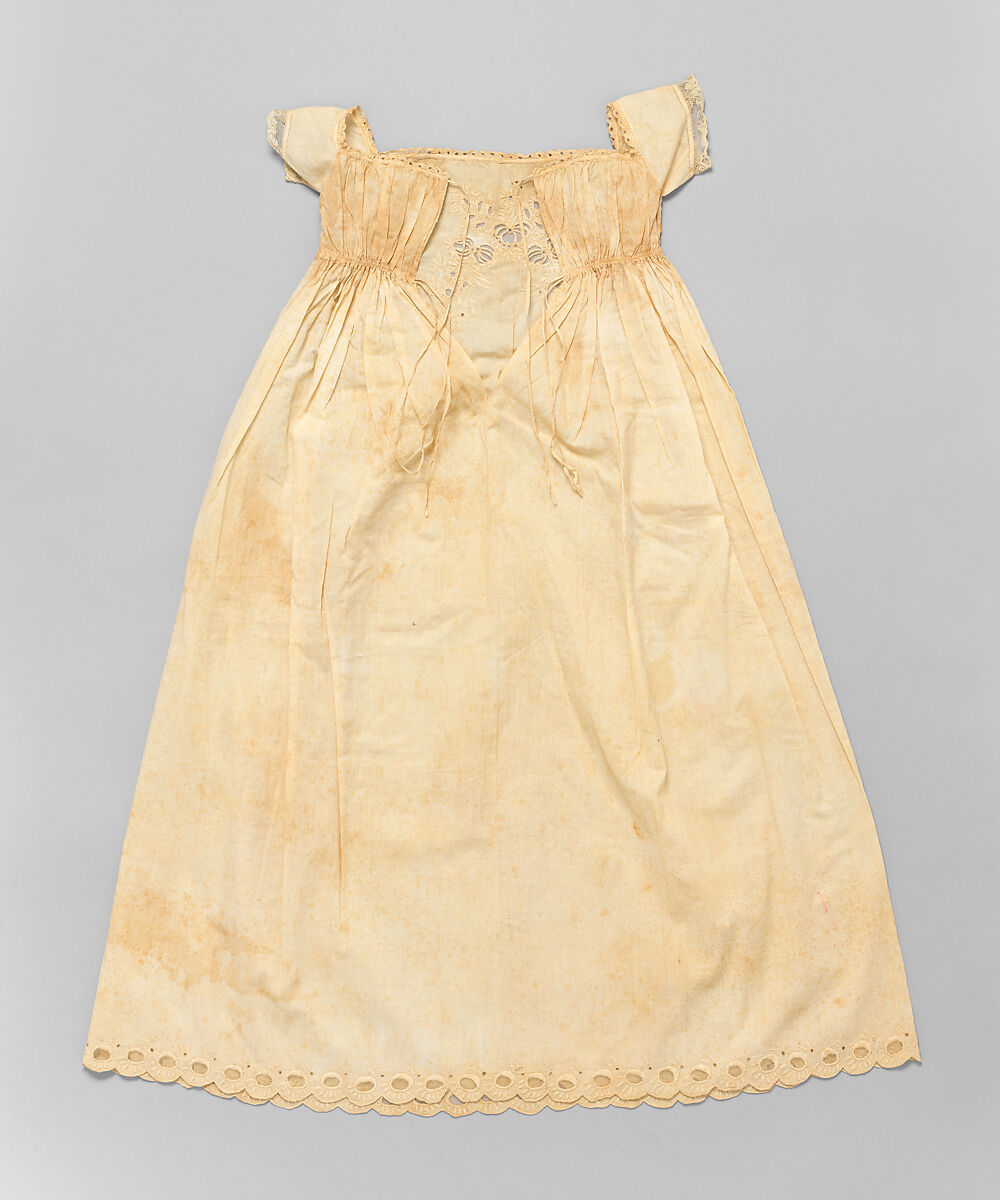 Infant's long dress, British