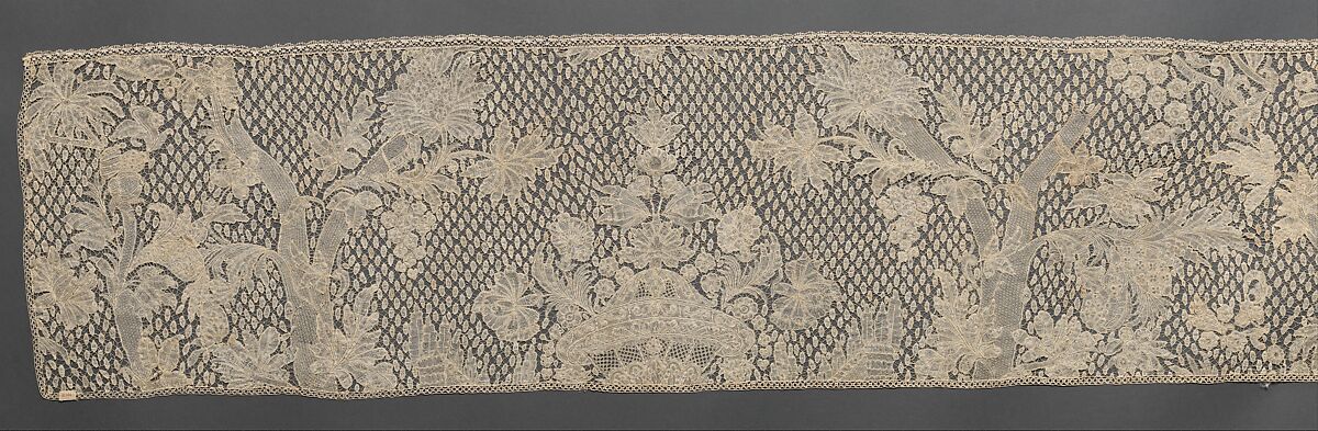 Flounce, Bobbin lace, point d'Angleterre, Flemish, Brussels