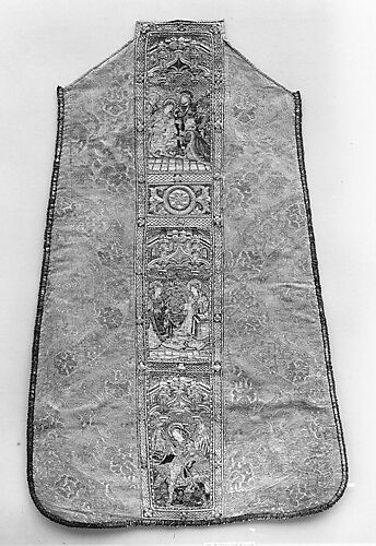 Chasuble back