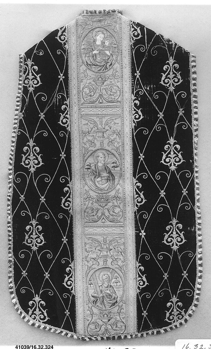 Chasuble, Silk and metal thread, Probably Italian 