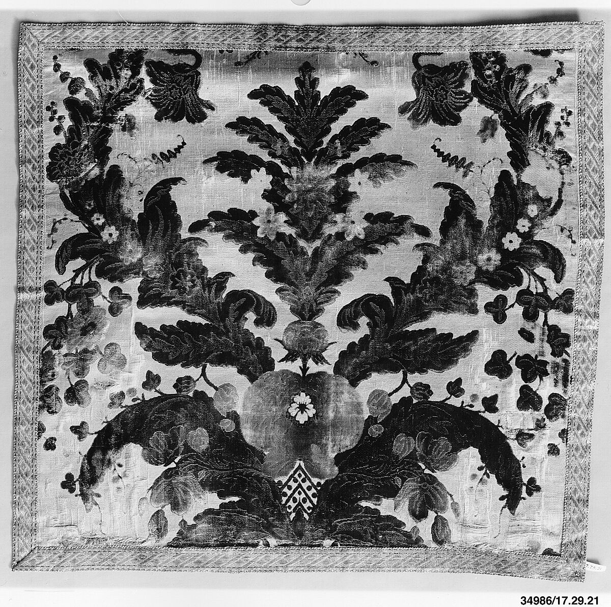 Pieces, Silk, French