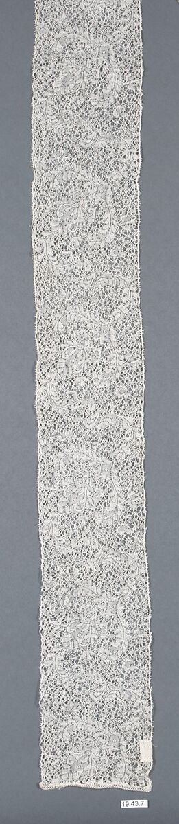 Piece (one of three), Bobbin lace, Flemish