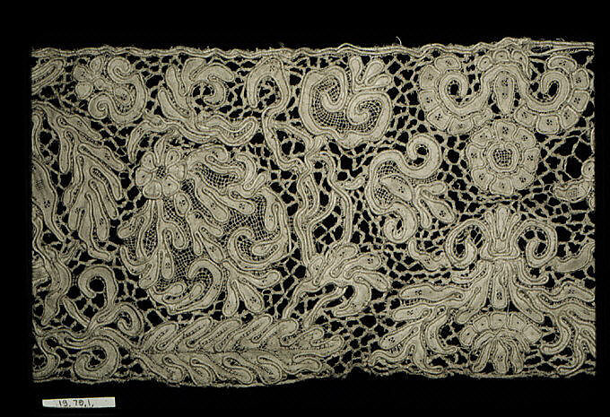 Strip, Bobbin lace, Italian