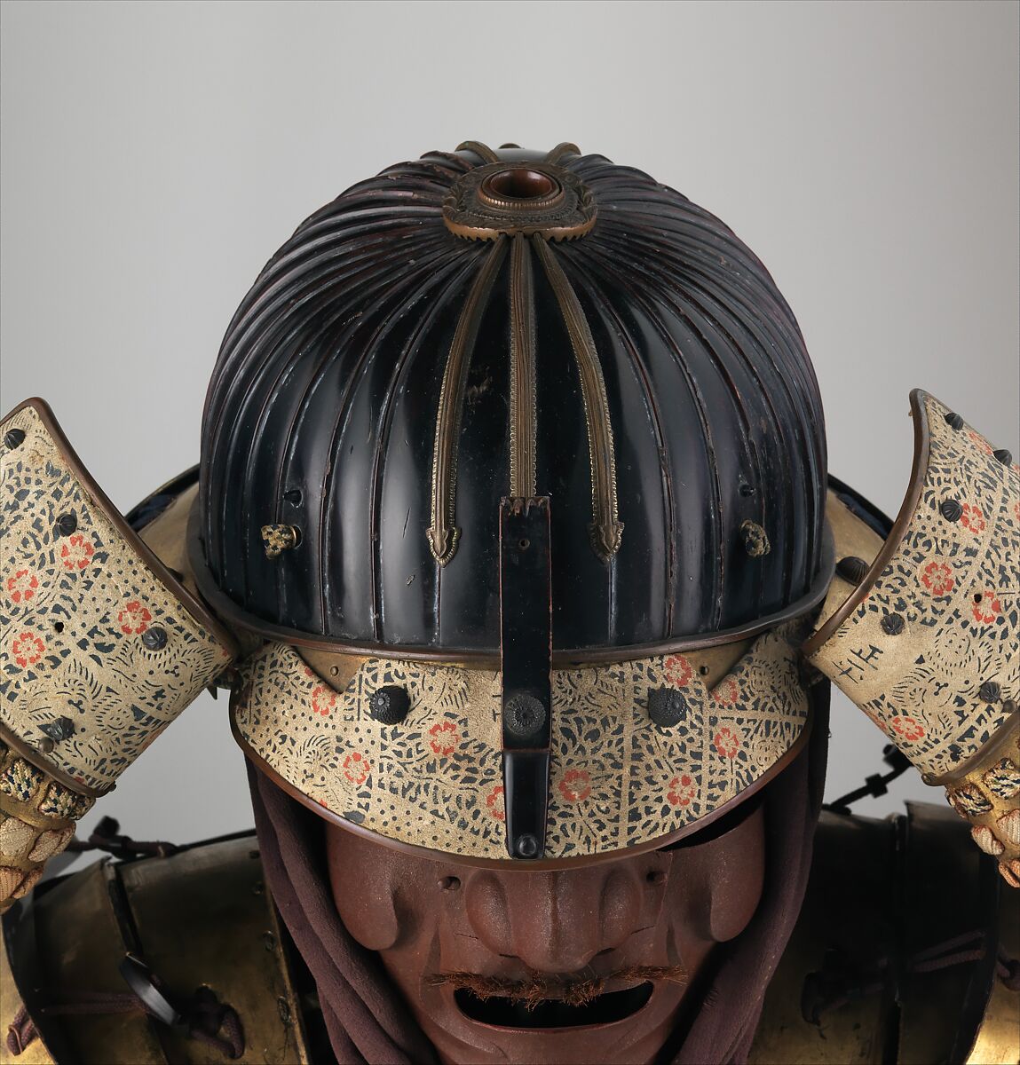 Armor (<i>Gusoku</i>), Inscribed by Yukinoshita Sadaiyé (Japanese, active 17th century), Iron, lacquer, silk, gilt copper, Japanese