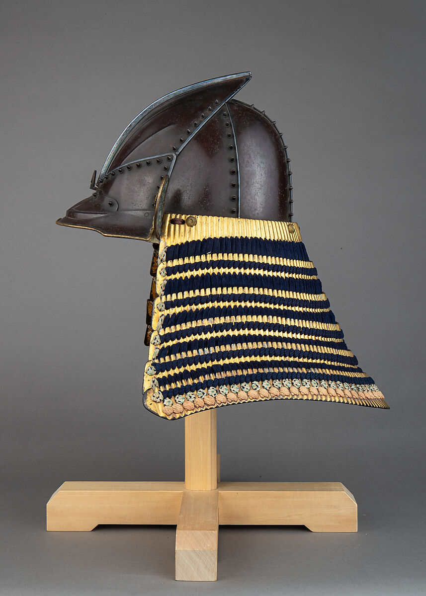 Helmet (<i>Kabuto</i>), Iron, textile, lacquer, gilt bronze, Japanese