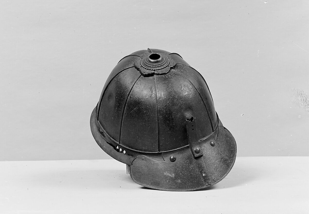 Helmet (Hachi), Iron, lacquer, Japanese 
