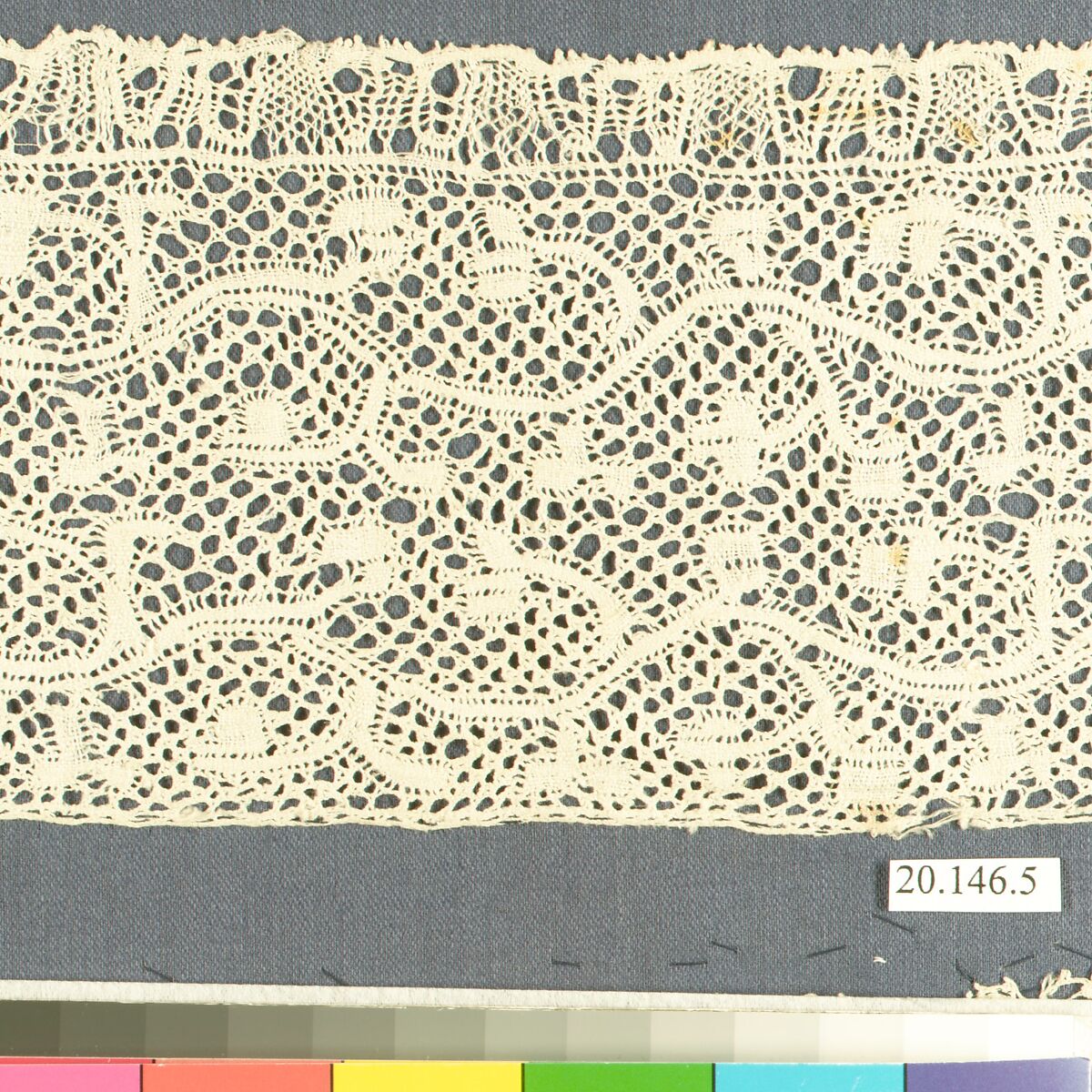Strip, Bobbin lace, Italian