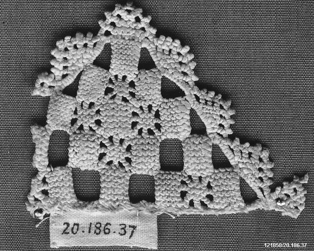 Fragment, Needle lace, punto avorio, Italian 
