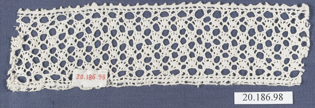 Strip, Bobbin lace, Italian, Tuscany