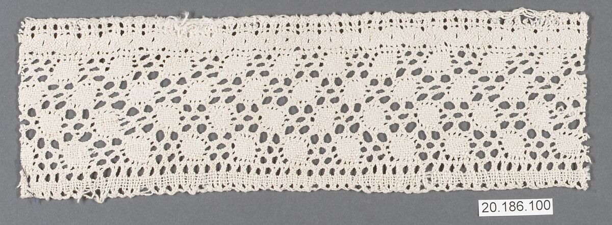 Strip, Bobbin lace, Italian, Tuscany