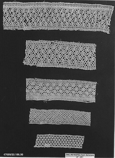 Strip, Bobbin lace, Italian, Tuscany