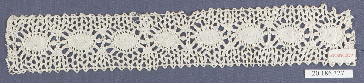 Insertion, Bobbin lace, Italian, Abruzzi (Gessopalena)