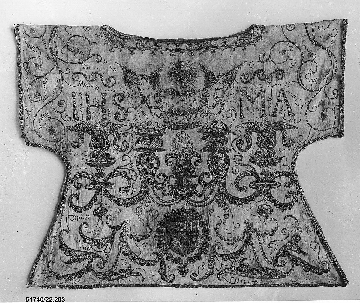 Statue robe, Silk and metal thread on linen, French