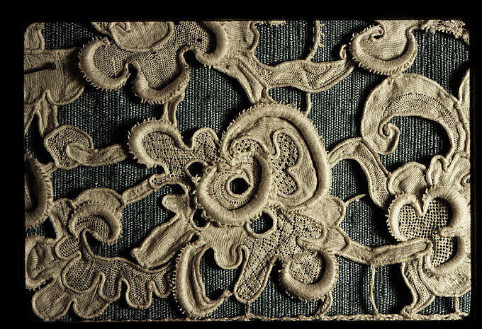 Flounce, Needle lace, gros point lace, bobbin lace, Italian, Venice