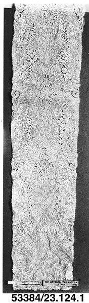 Lappet (one of a pair), Bobbin lace, point d'Angleterre, Flemish 