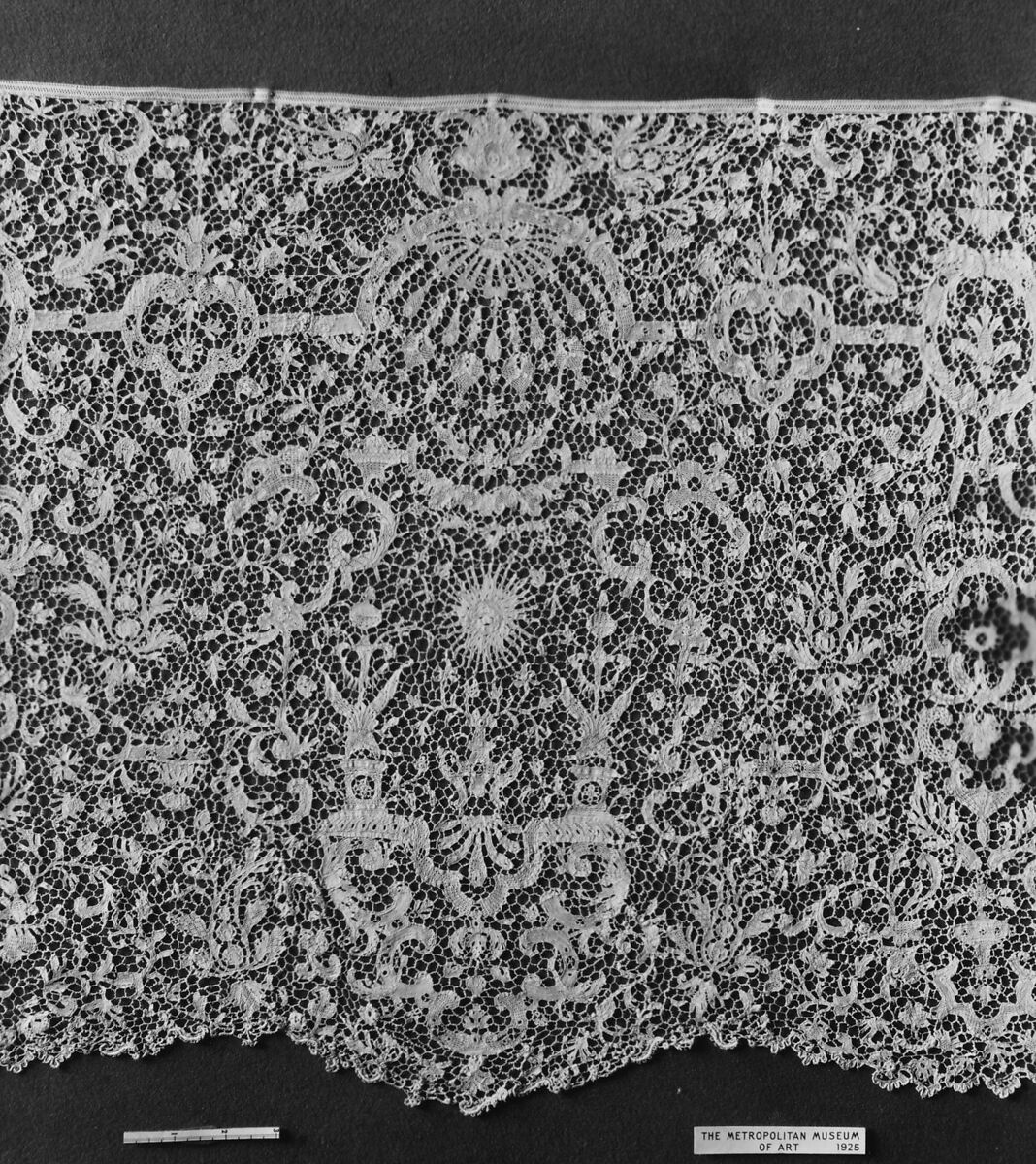 Flounce, Needle lace, Point de France, French