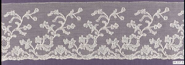 Strip, Machine made lace, French, Chantilly
