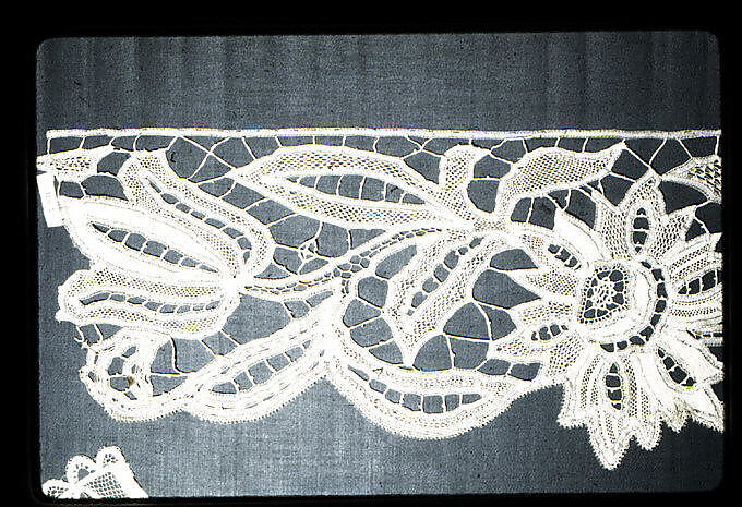 Flounce, Bobbin lace, Italian, Veniec