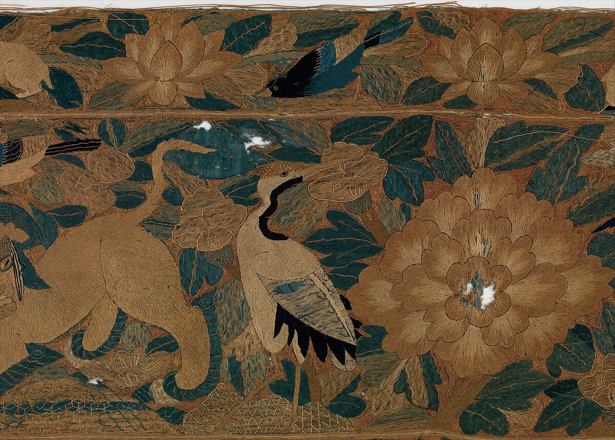 Horizontal panel, Silk and metal thread, Chinese, for Portuguese market