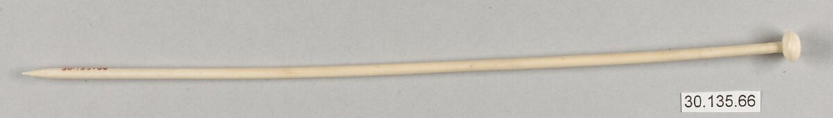 Knitting needles (4), Bone, possibly German