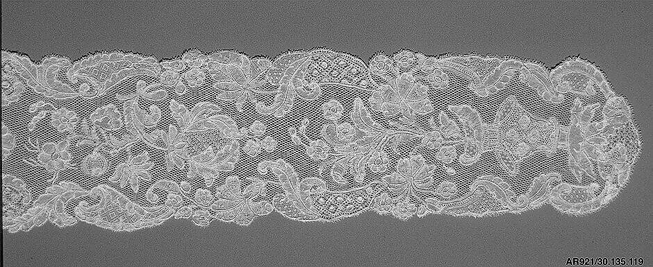 Lappet, Bobbin lace, Brussels bobbin lace, point d'Angleterre, Flemish