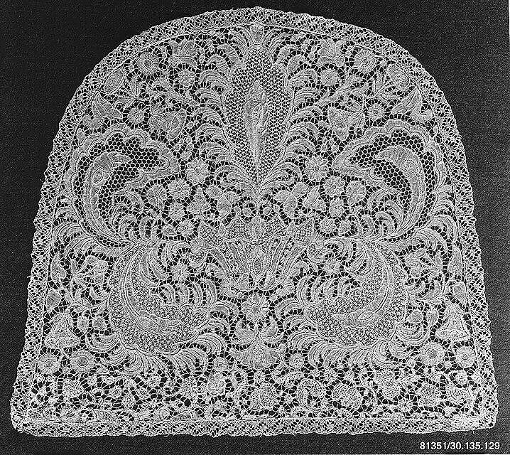 Cap crown, Bobbin lace, point d'Angleterre, Flemish 