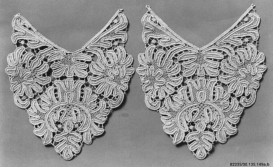 Ornament (one of a pair), Bobbin lace, possibly Spanish