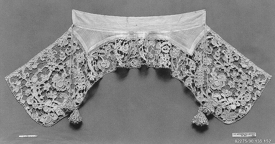 Falling band (collar) with tassels, Linen; needle lace, Italian, Venice 