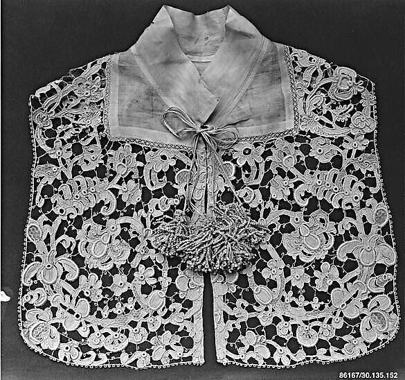 Falling band (collar) with tassels, Linen; needle lace, Italian, Venice