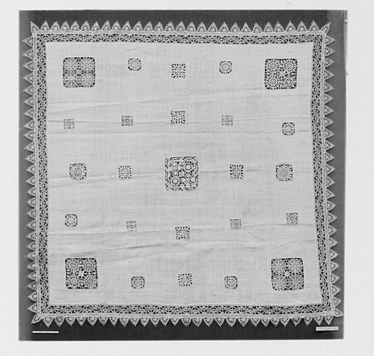 Cover, Linen, cutwork, Italian 