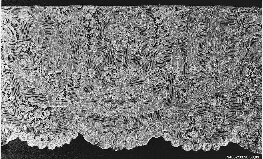 Flounce, Bobbin lace, point d'Angleterre, Flemish, Brussels 