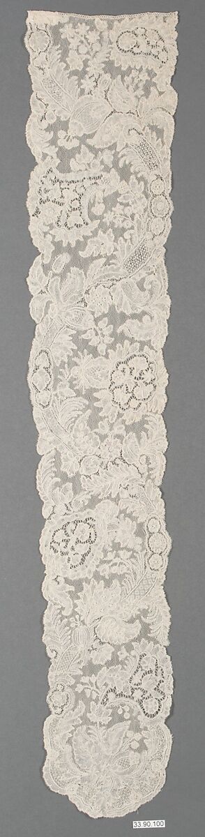 Lappet (one of a pair), Bobbin lace, point d'Angleterre, Flemish, Brussels 