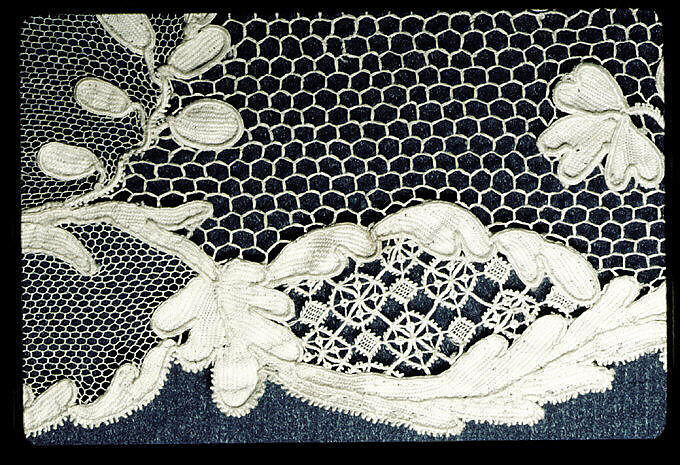 Cravat, Needle lace, point d’Alençon, point d'Argentan, French