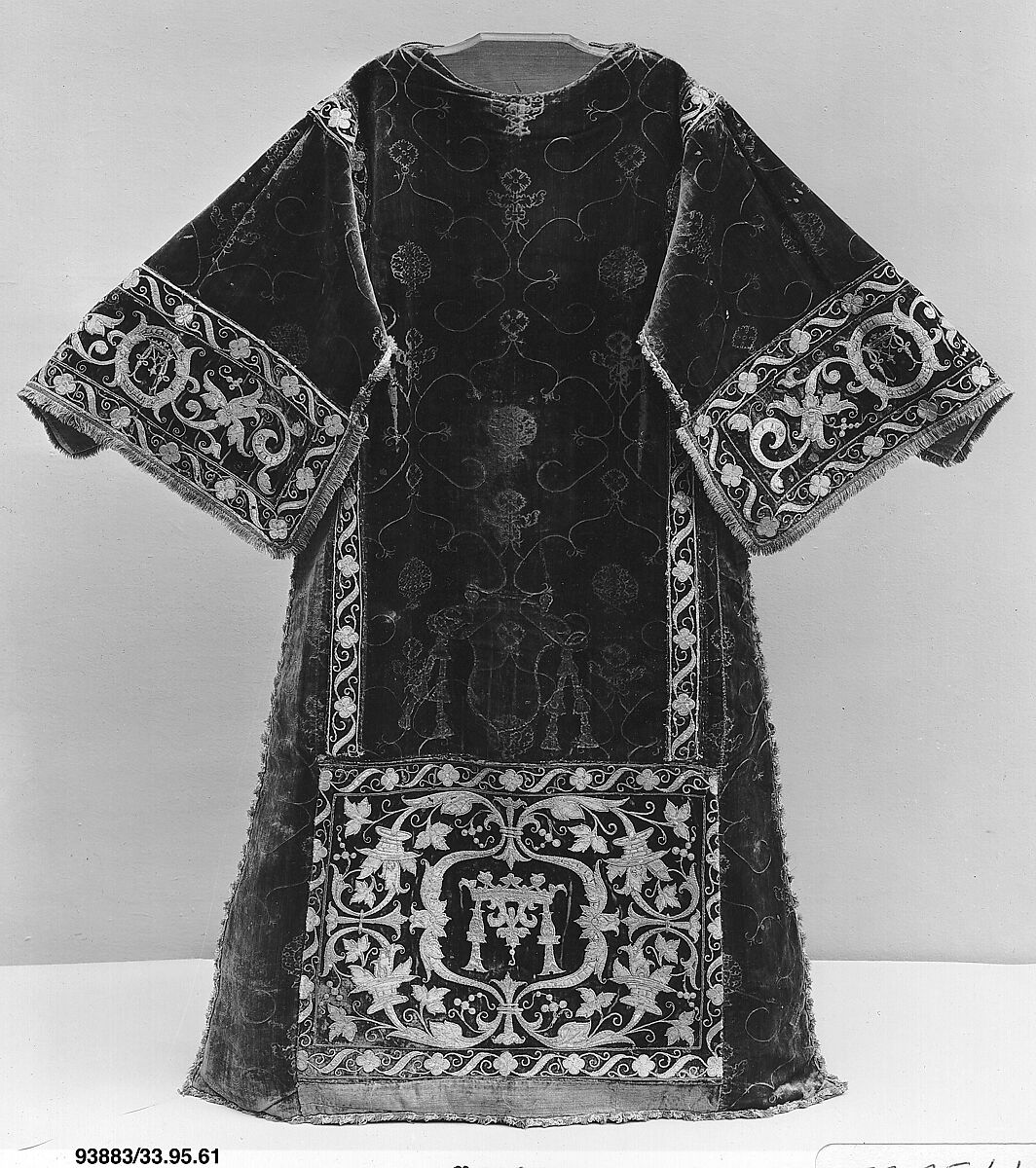 Dalmatic, Silk and metal thread, Spanish 