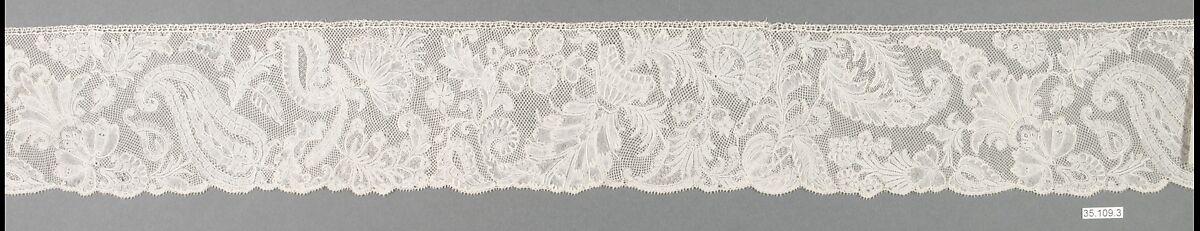 Border (one of three), Bobbin lace, point d'Angleterre, Flemish, Brabant
