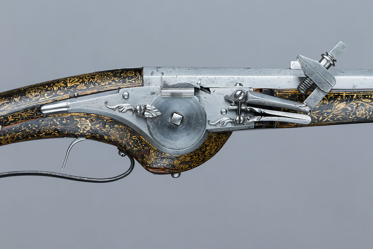 Wheellock Carbine, Steel, wood (beech), brass, gold, pigment, staghorn, French