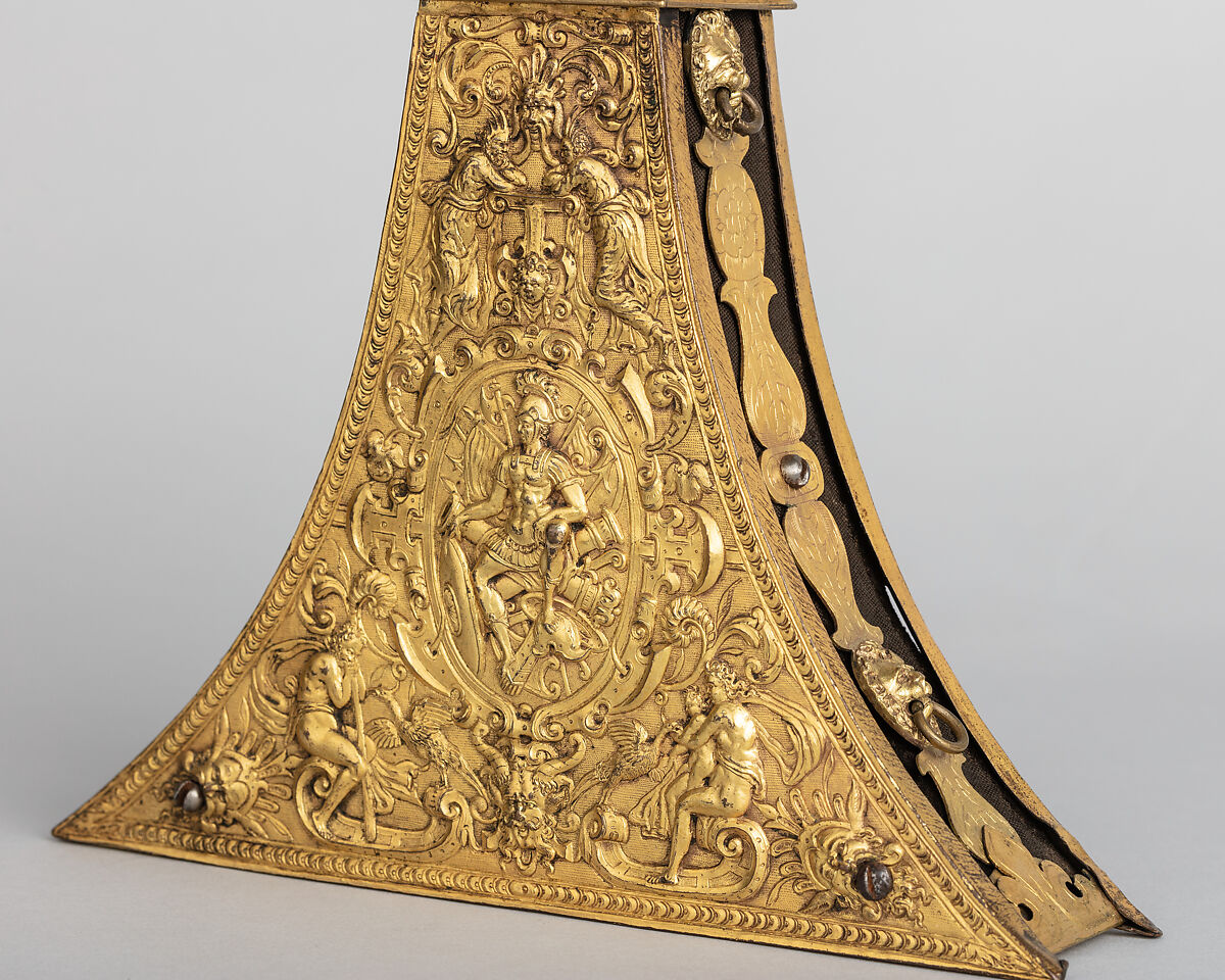 Powder Flask, Bronze, gold, wood, steel, French or Flemish