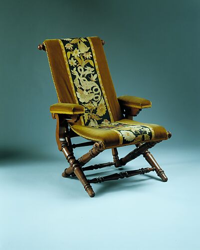 Reclining Armchair