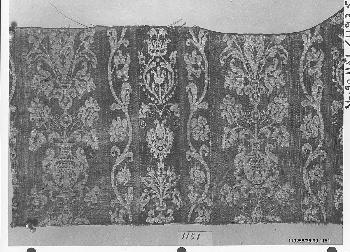 Woven silk | Italian or Spanish | The Metropolitan Museum of Art
