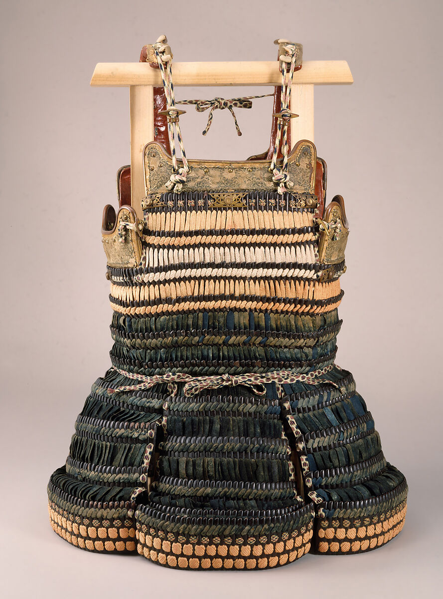 Cuirass of a <i>Haramaki</i>, Iron, lacquer, leather, silk, gilt copper, Japanese 