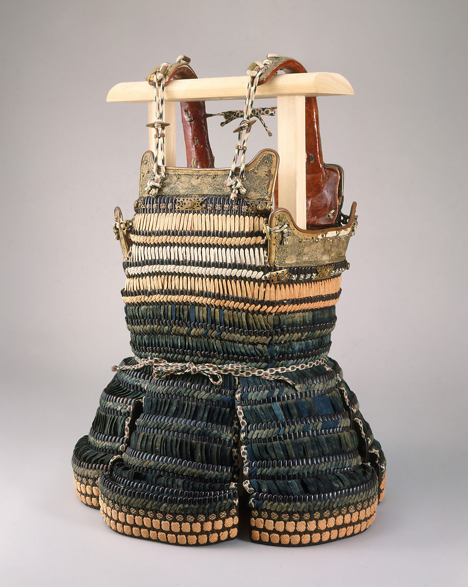 Cuirass of a <i>Haramaki</i>, Iron, lacquer, leather, silk, gilt copper, Japanese