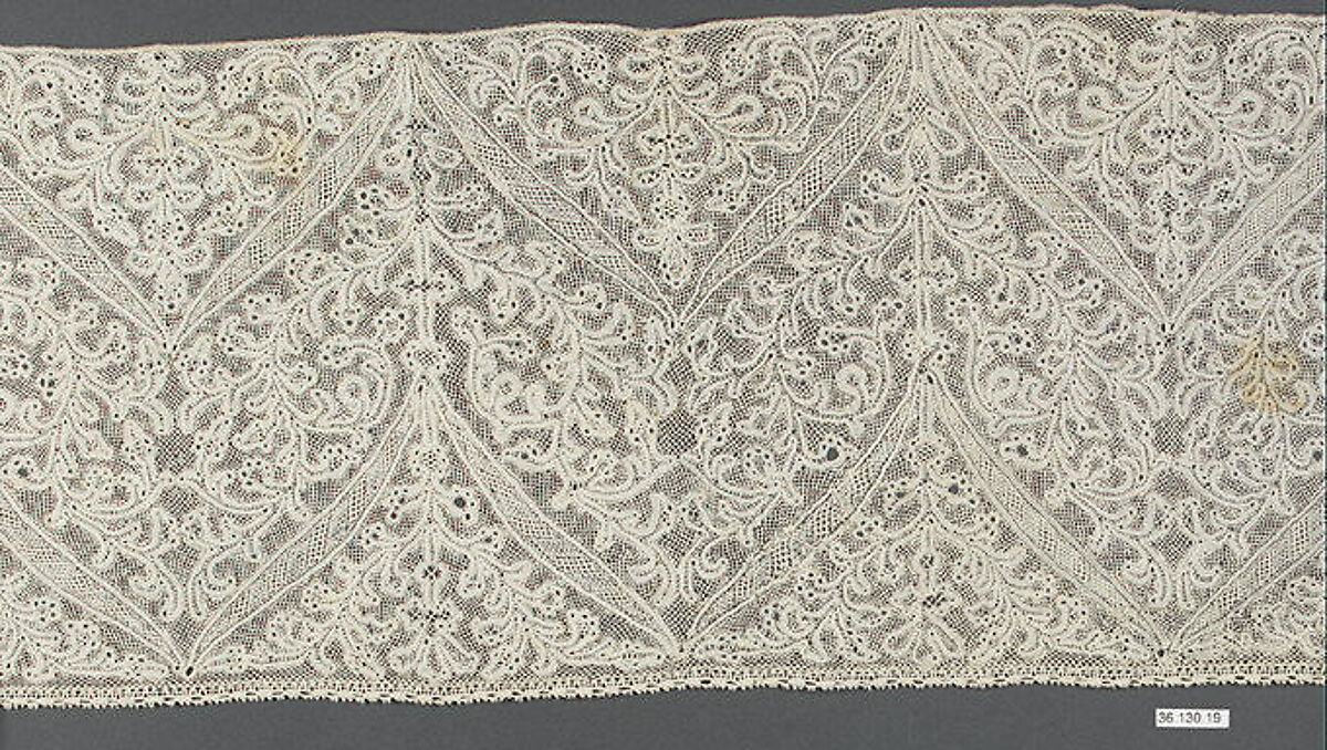 Border, Bobbin lace, Milanese lace, Italian 