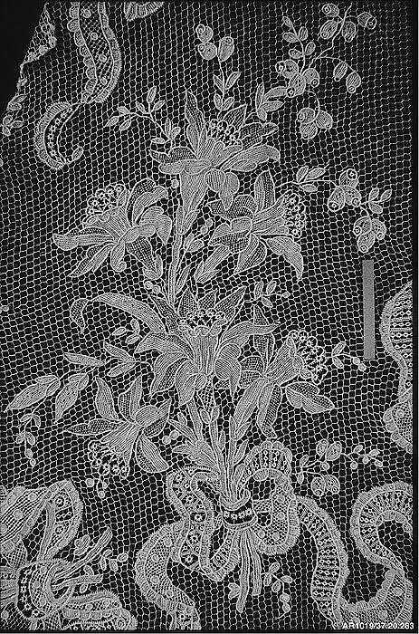 Flounce (one of a pair), Georges Martin (Compagnie des Indes), Needle lace, point d’Alençon, French