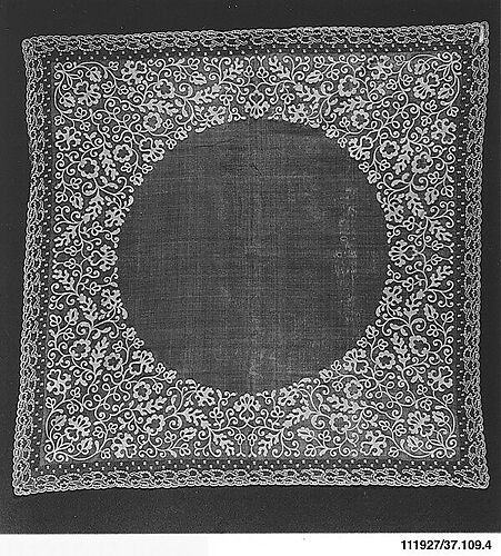 Kerchief (Pañuelo)